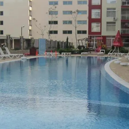Global Ville Penthouse סאני ביץ'